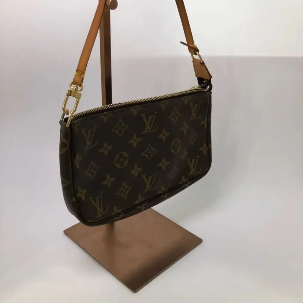 Louis Vuitton Women Pre-Loved Bag Very Good Condition